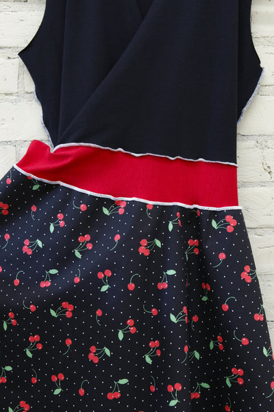 Black Cherry Wrap Dress (Juniors)