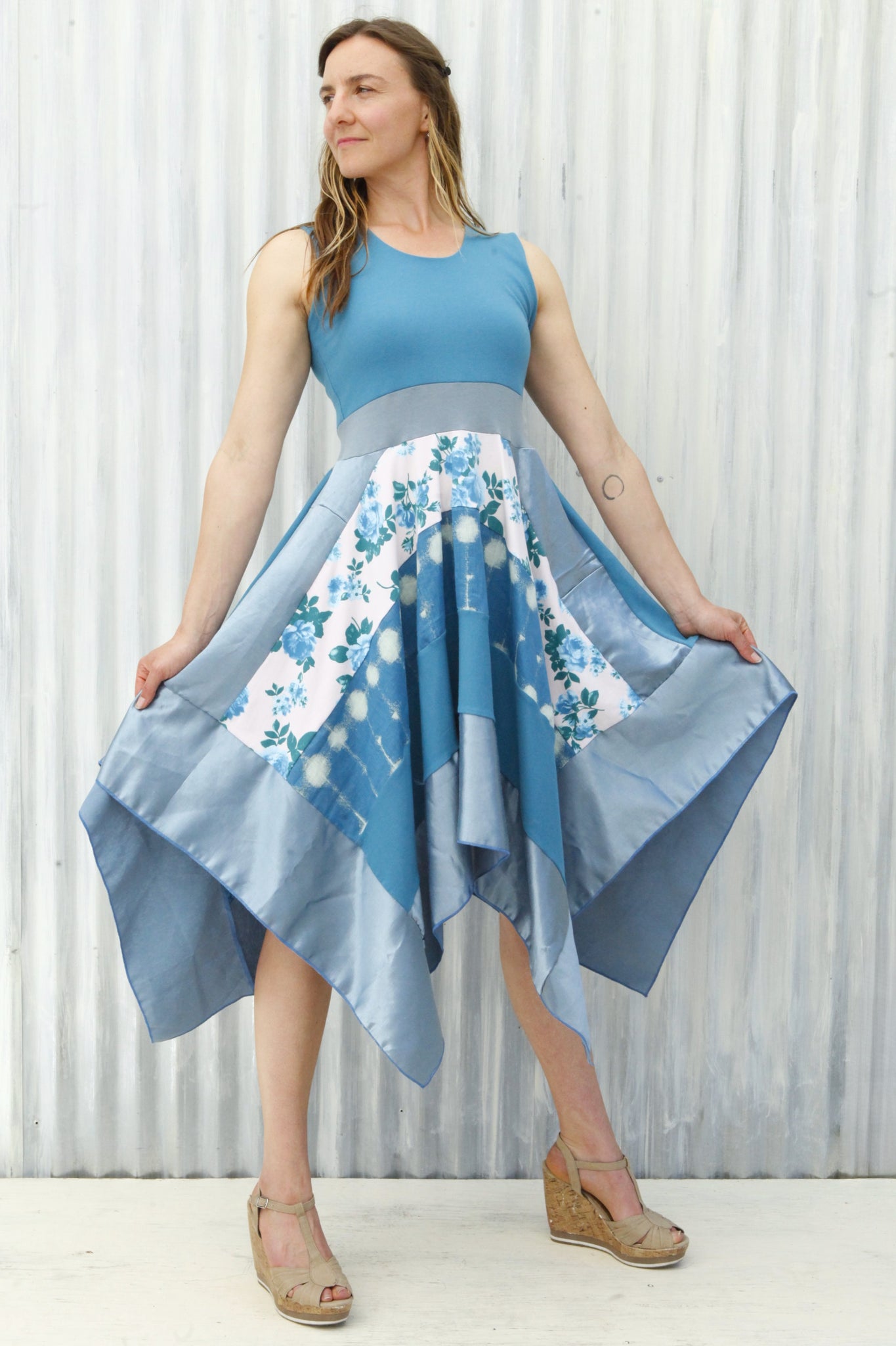 Blue Rose Pixie Dress M/L Blue Rose Pixie Dress M/L