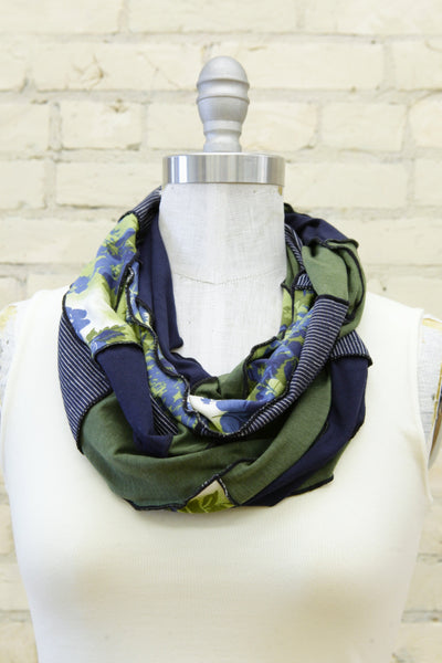 Dalaila Infinity Scarf