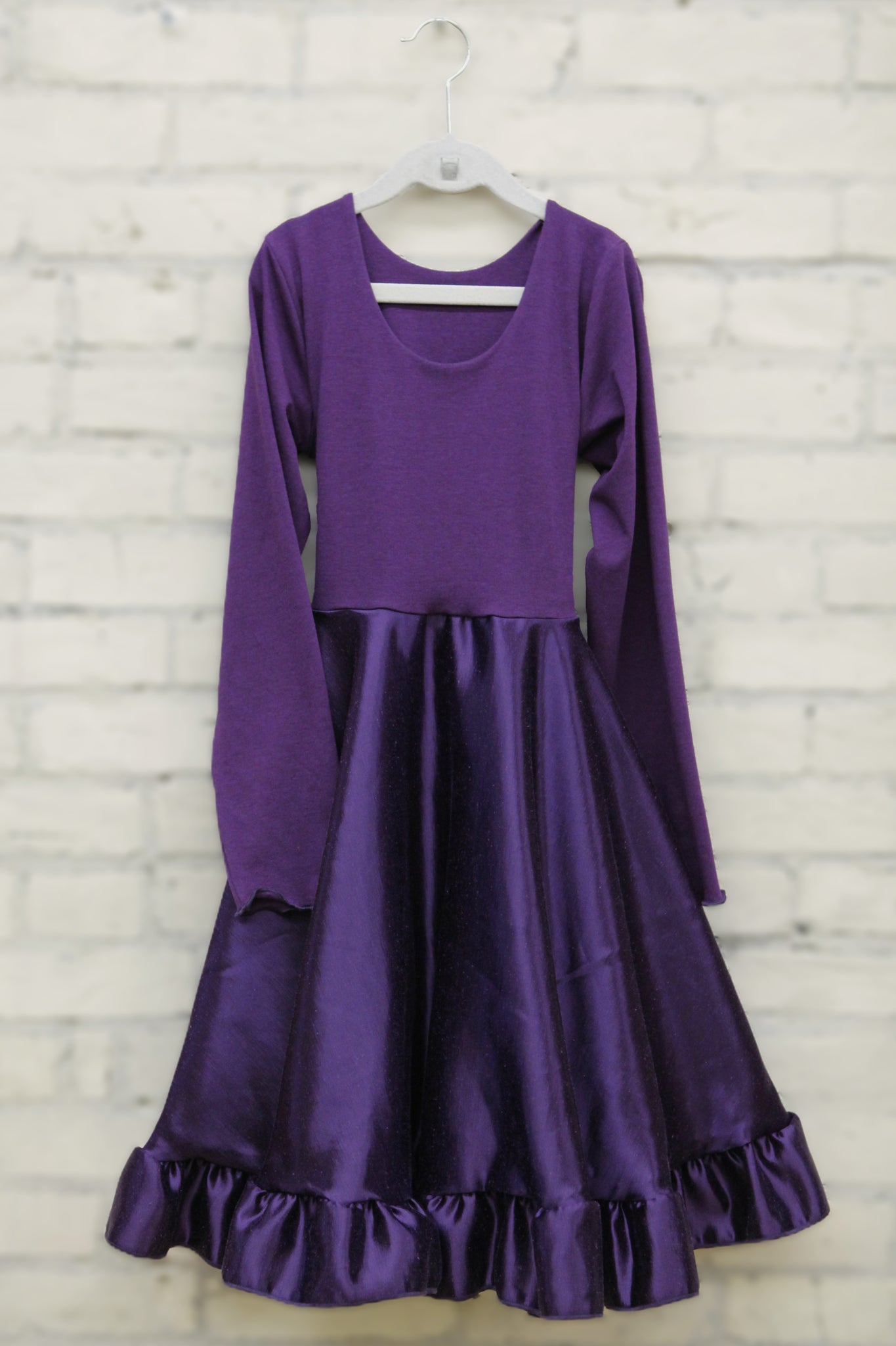 Empress Dress (Juniors) Empress Dress (Juniors)