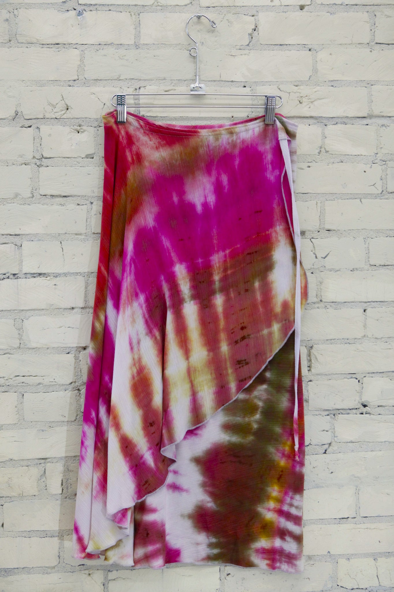 Sunrise Wrap Skirt (M/L)