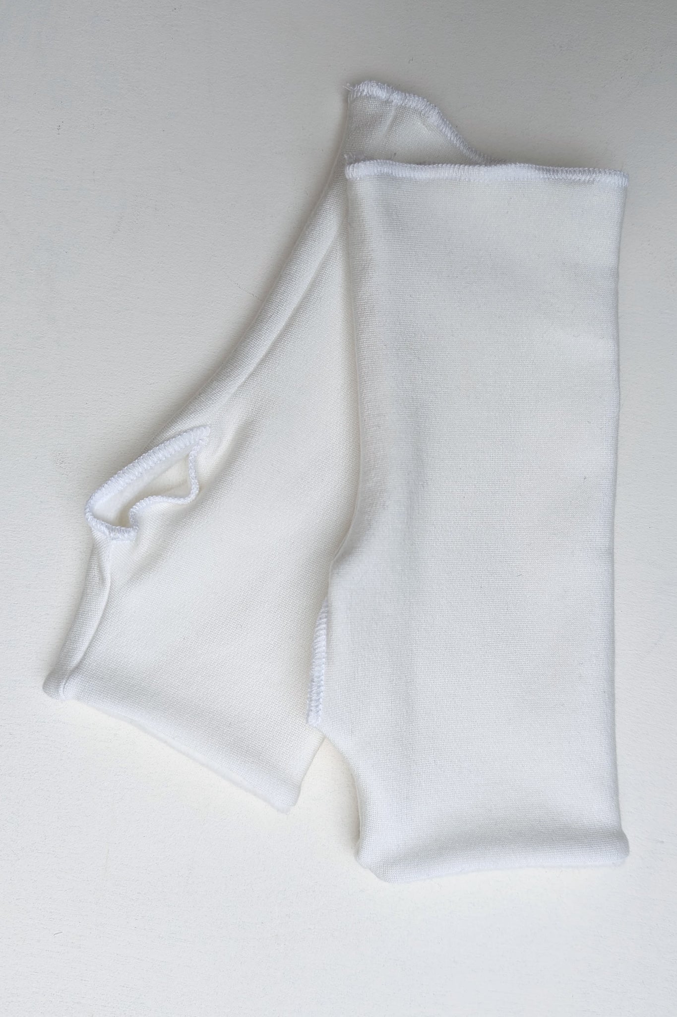 White Lucky Arm Warmers