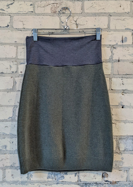 Mist Green Sweater Skirt (S/M)